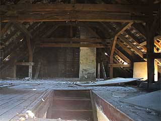 Attic Cleaning Services | Crawl Space Cleaning San Francisco, CA Attic Cleaning Services | Crawl Space Cleaning San Francisco, CA